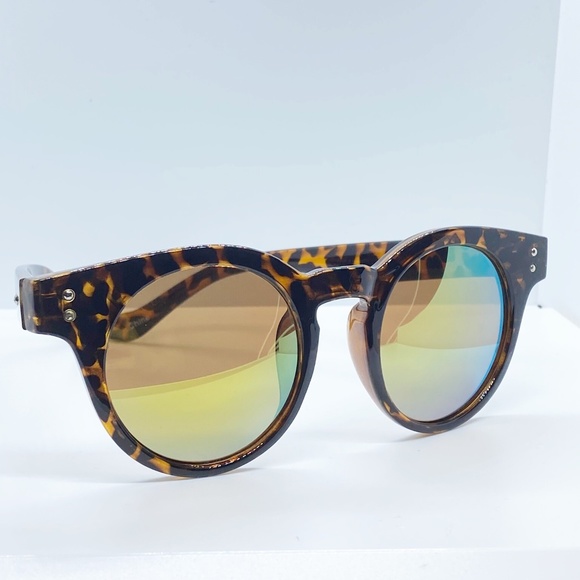 Accessories - Sunglasses Tortoise Shell Retro Style Round New